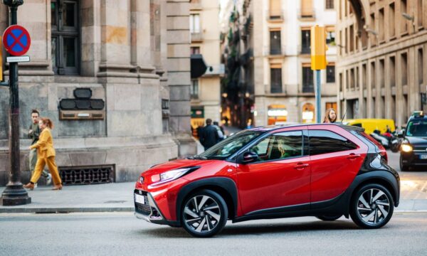 Elevado à cidade, elevado a ti! - Toyota Aygo X